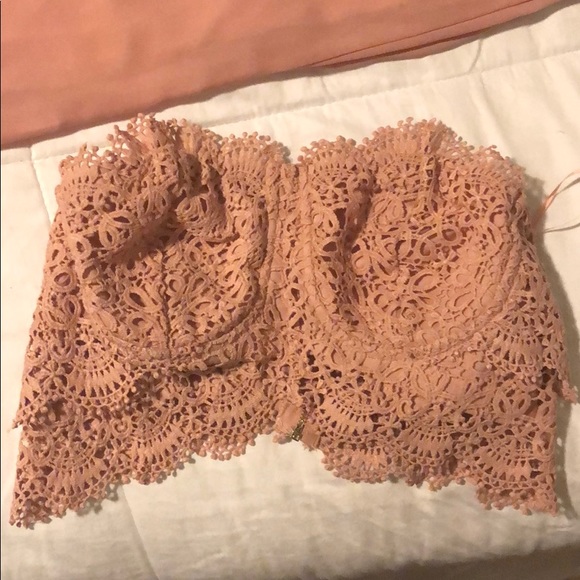 A blush two piece set , never worn - Picture 3 of 3